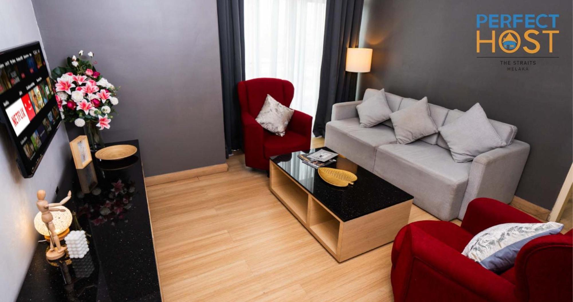 The Straits Melaka By Perfect Host Aparthotel Exterior photo