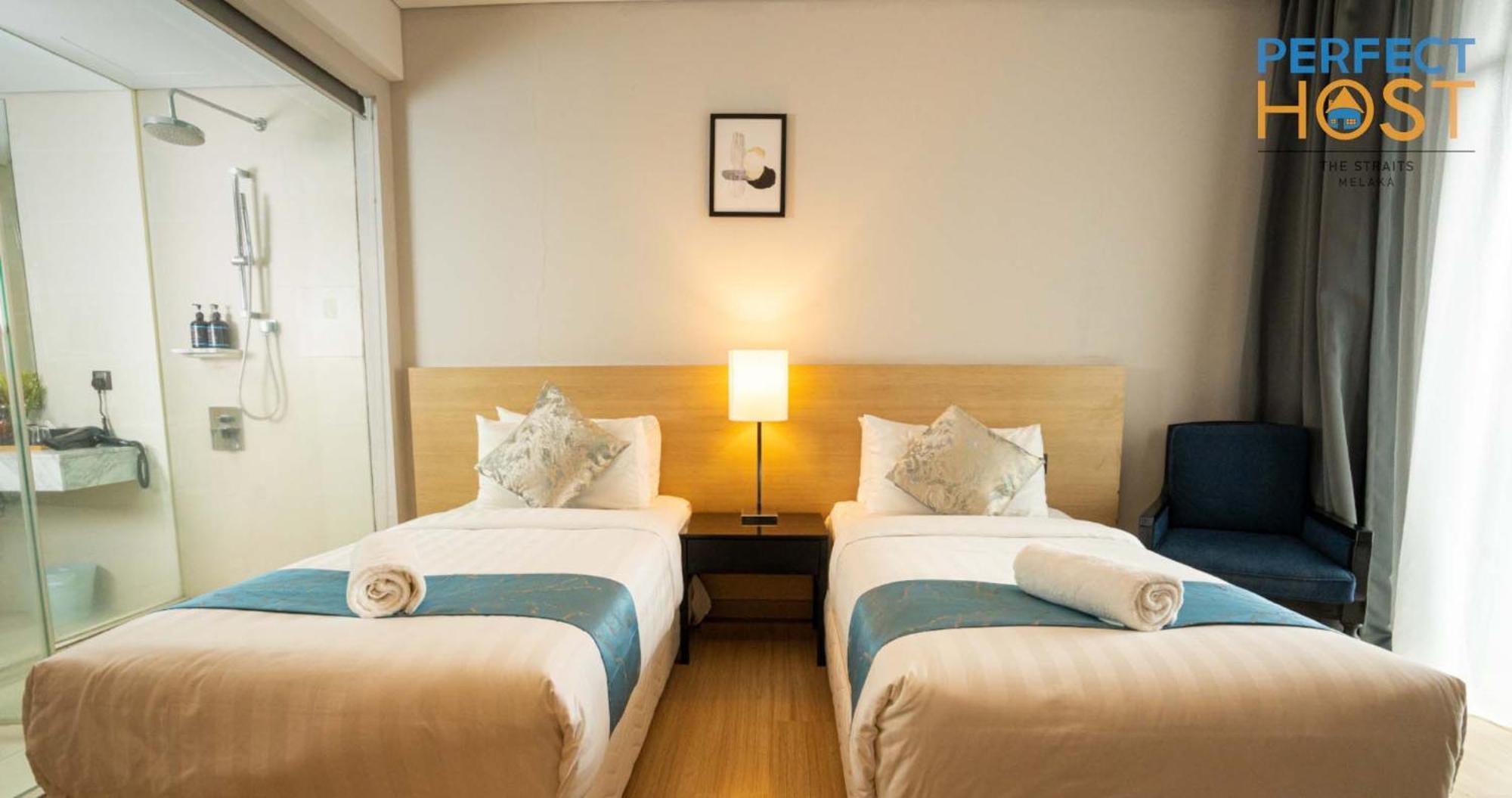 The Straits Melaka By Perfect Host Aparthotel Exterior photo