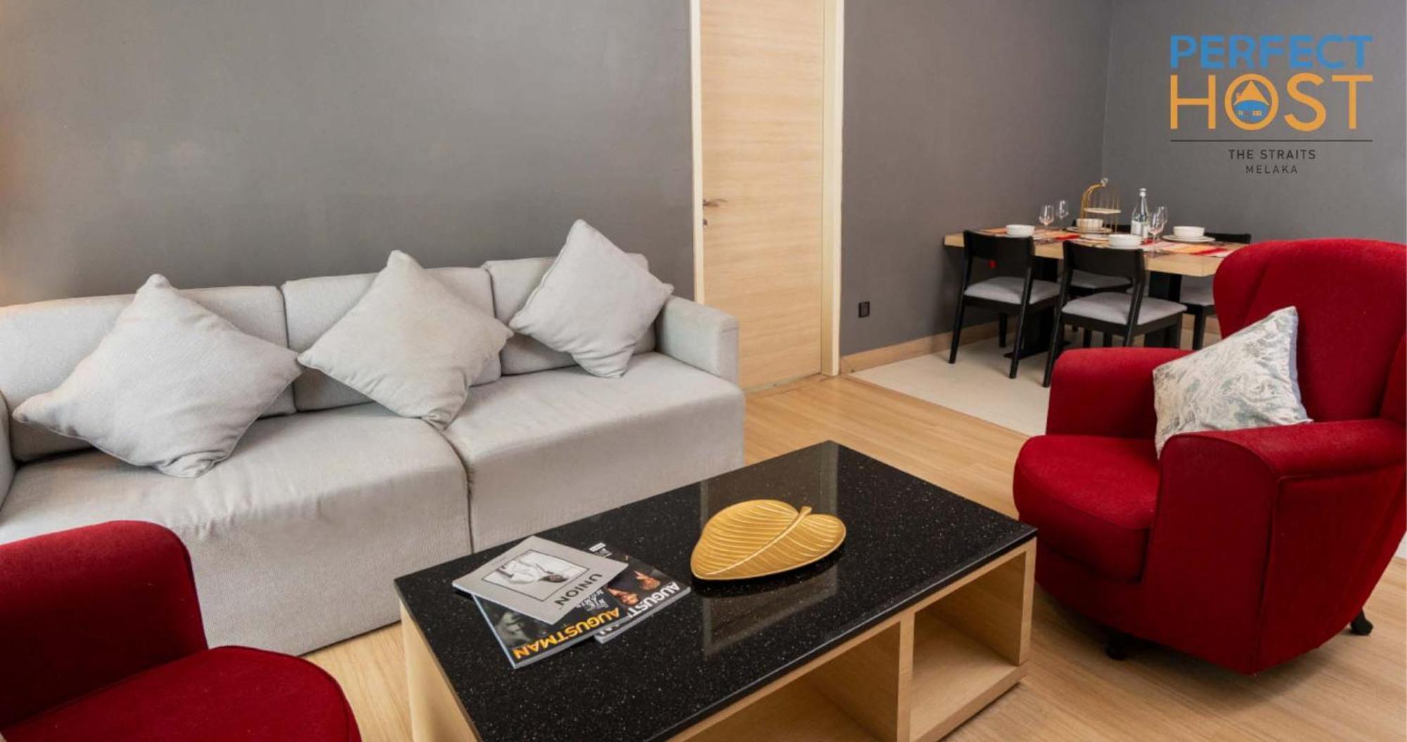 The Straits Melaka By Perfect Host Aparthotel Exterior photo