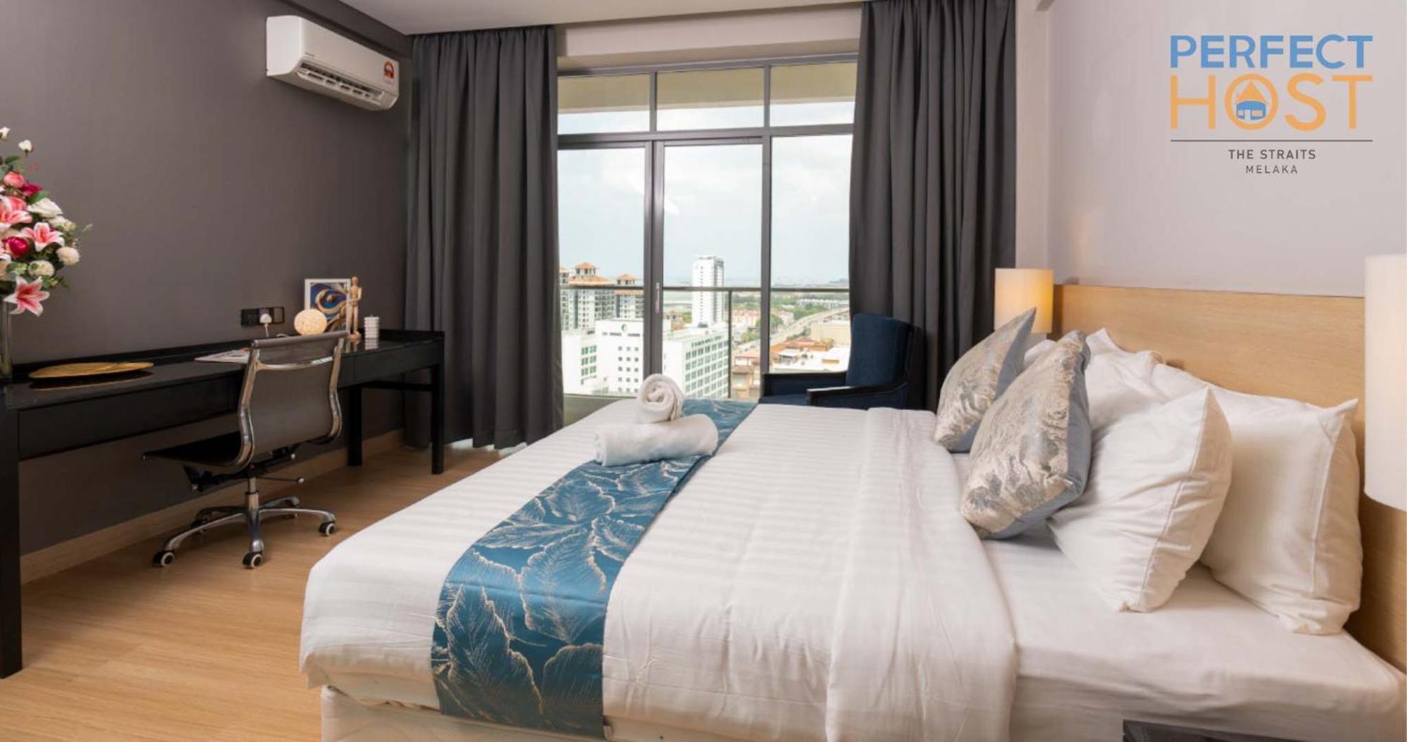 The Straits Melaka By Perfect Host Aparthotel Exterior photo