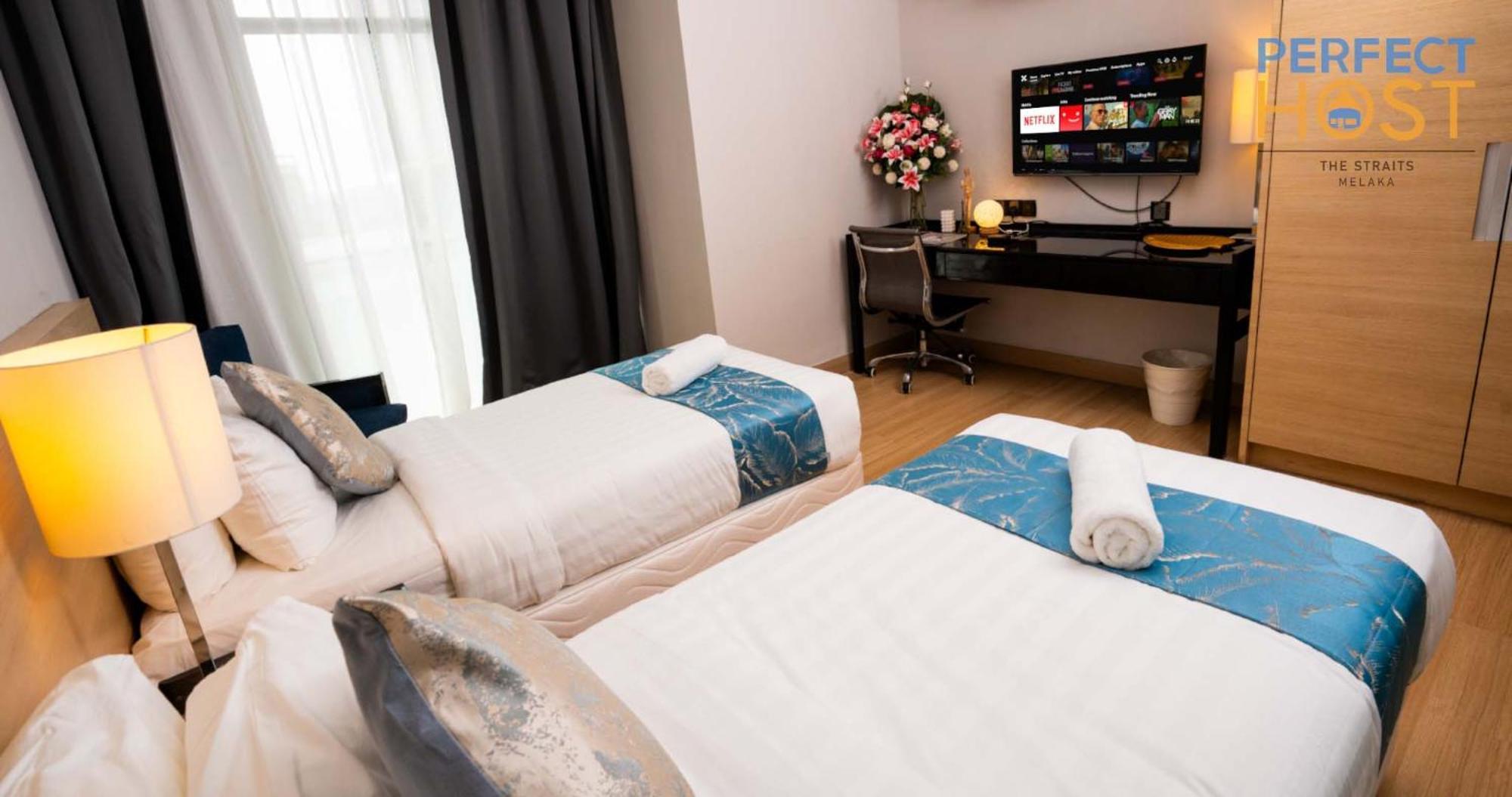 The Straits Melaka By Perfect Host Aparthotel Exterior photo